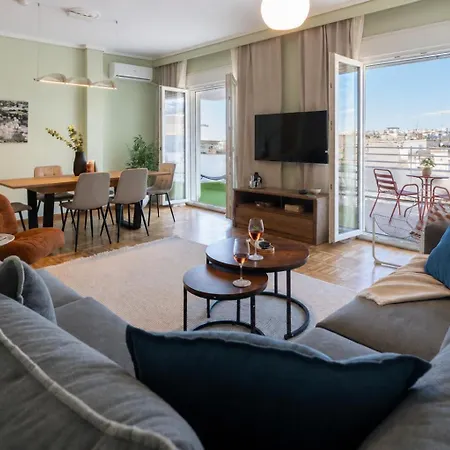 Egnatia Penthouse Apartment Thessaloniki