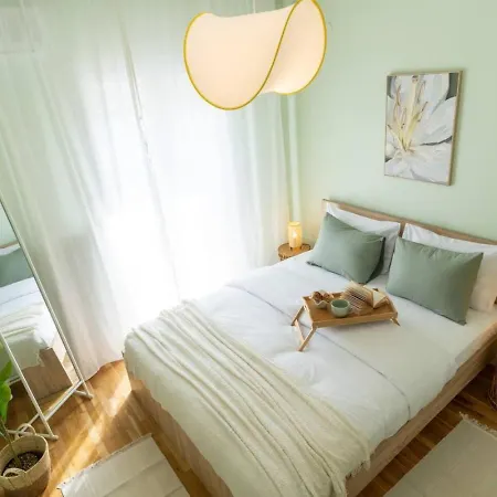 Egnatia Penthouse *