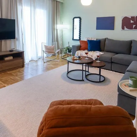 公寓 Egnatia Penthouse *