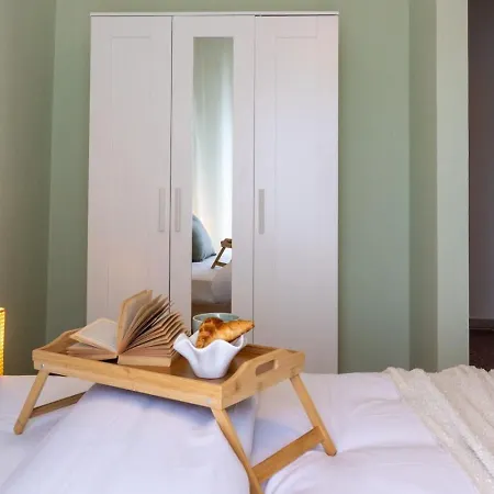 Egnatia Penthouse *